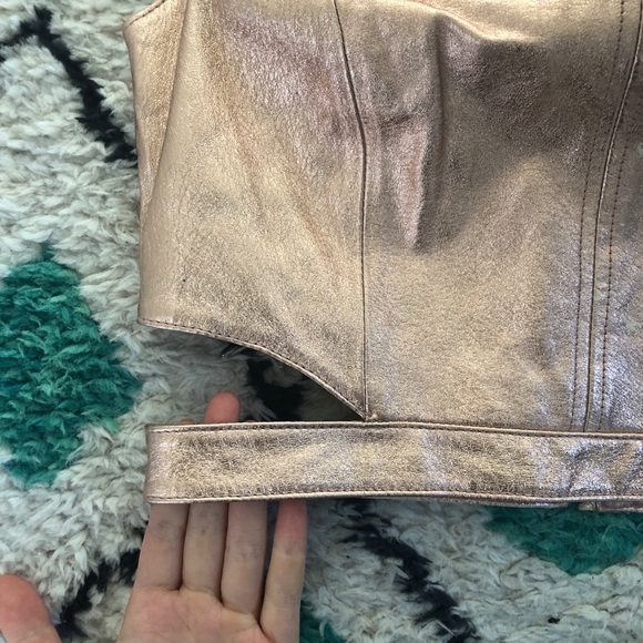 Copper metallic cropped authentic leather top - Picture 2 of 8